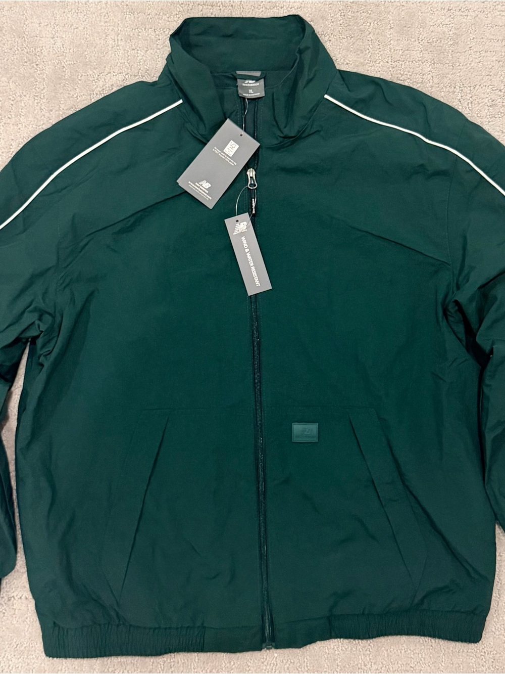 New Balance Men’s Wind & Water Resistant Track Jacket Forest Green Size XL NWT